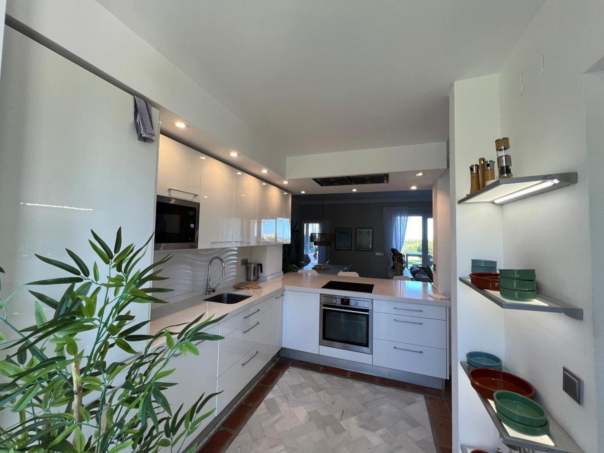 By The La Perla De La Bahia, Casares Costa Apartment